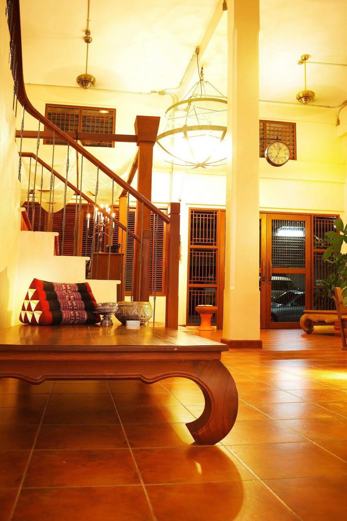 Siamese Views Lodge Bangkok Exterior foto